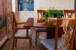 Goldie Hawn vintage breakfast nook