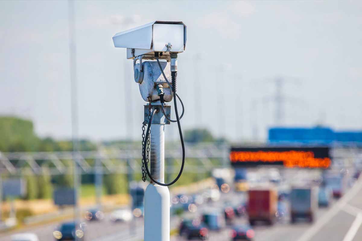 Goodbye to speed traps as of Aug. 1 — Left-lane slow-lane crackdown begins