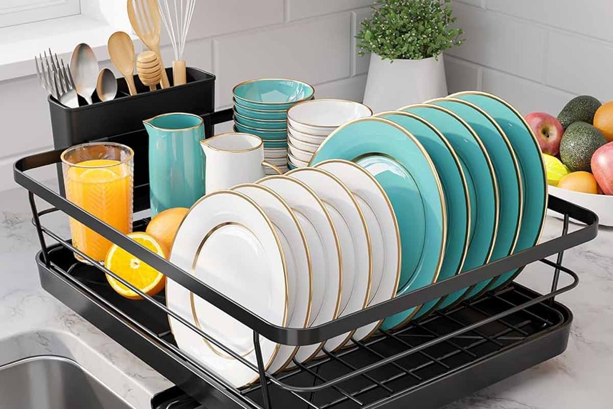 Kitchen Trend Alert – Space Saving Alternative to Sink Dish Racks Keeps Your Kitchen Neat and Spotless