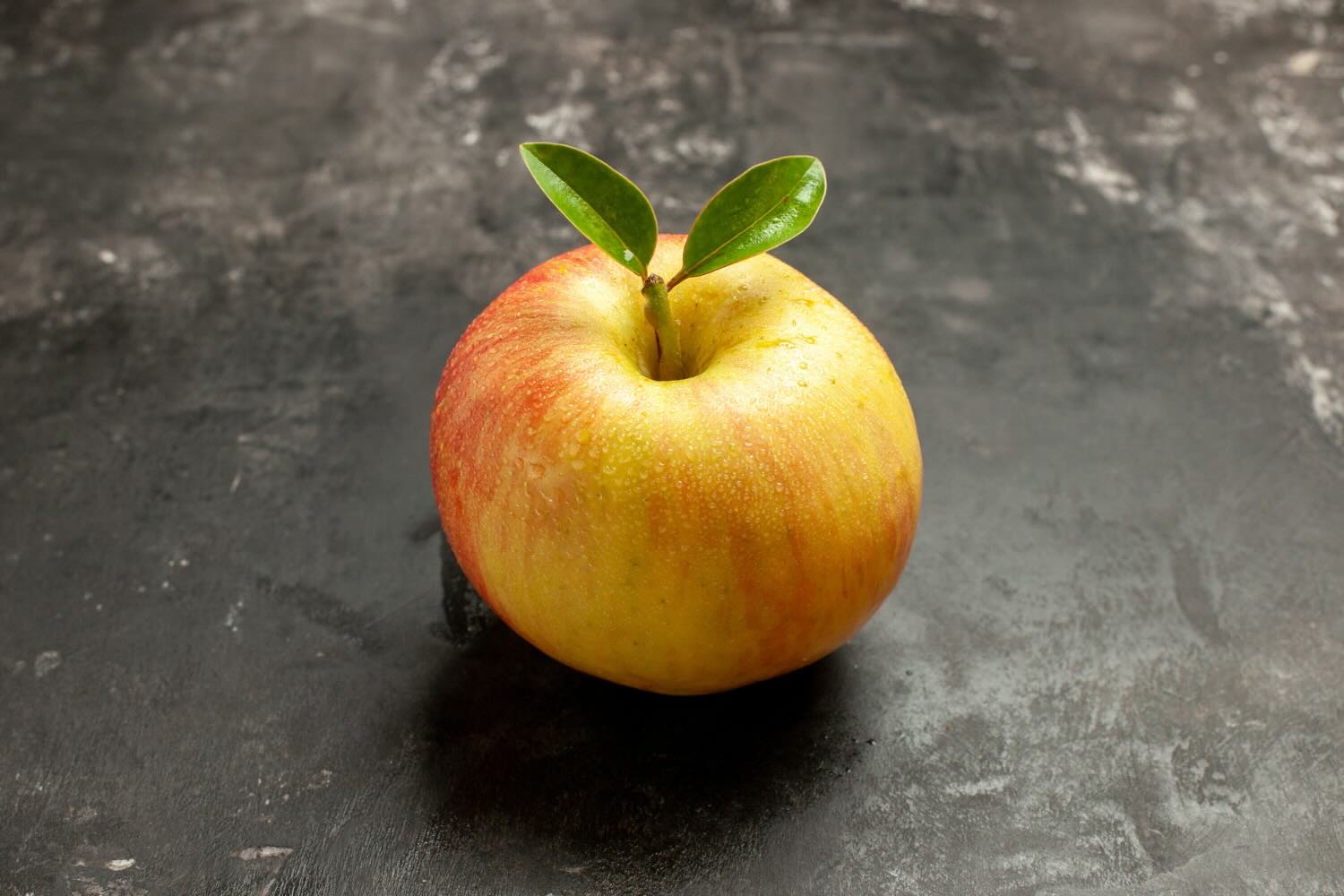 Keep Apple Slices from Browning