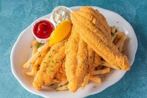 7 Restaurant Chains With the Crispiest Fried Catfish